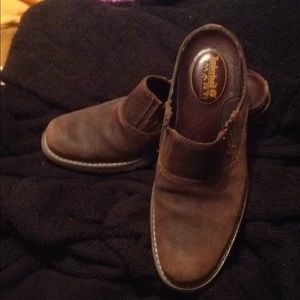 Timberland distressed leather mules